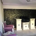 Larina & Spa Otel