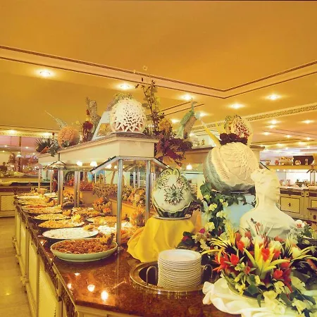 Larina & Spa 阿拉尼亚