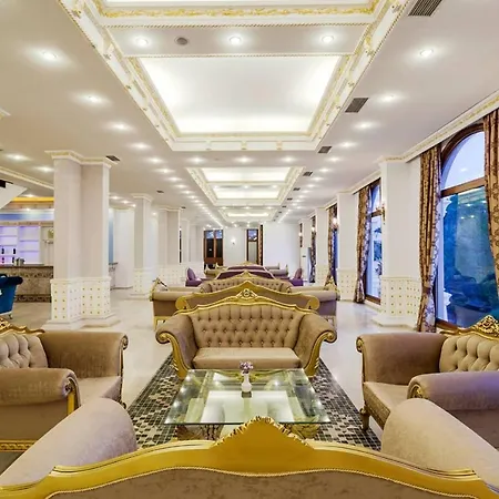 Larina & Spa 5*