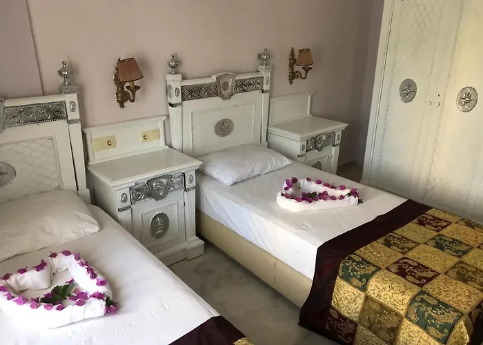 Hotel Larina & Spa 5*